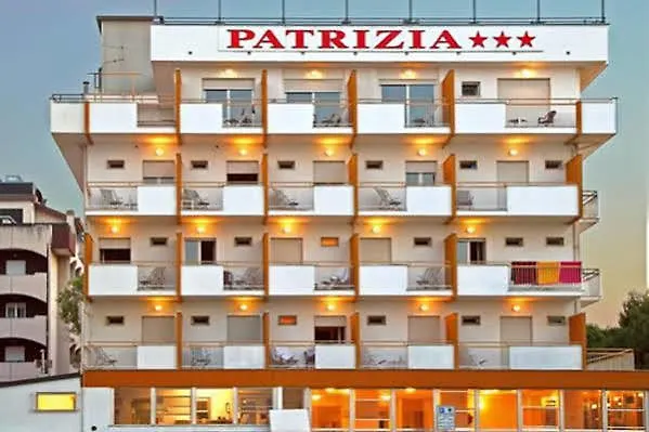Patrizia 3*